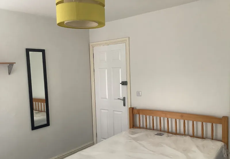 Gaunt St // 3 Bed // JULY 2026 - Image 9